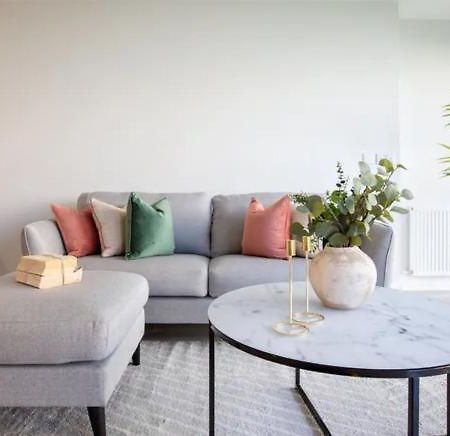 Spacious 3 Bed, 2 Bath In The Heart Of Shoreditch ลอนดอน ภายนอก รูปภาพ